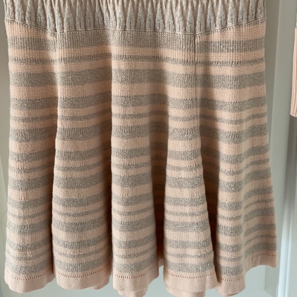 Victoria’s Secret pink and gray fit & flare sweater shimmer dress in size M - Picture 7 of 8